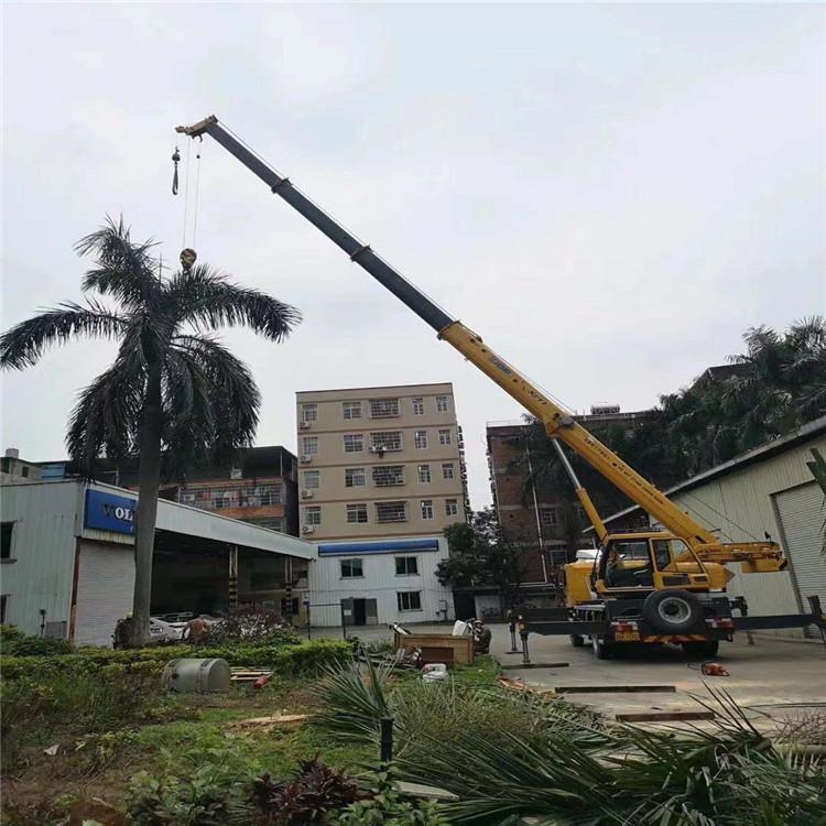 柳城12吨吊车出租一天的收费标准是什么